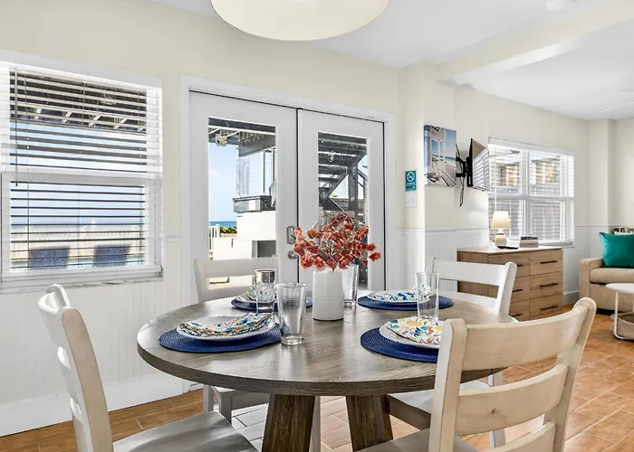 Holiday home Sunshine's Hideaway
